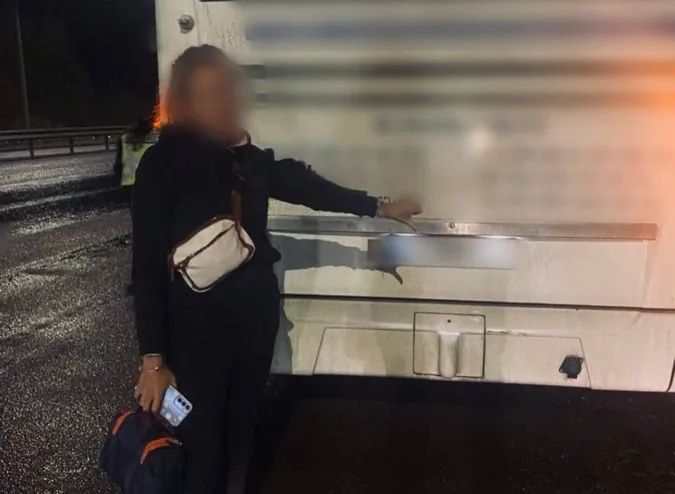 На Рівненщині поліцейські наздоганяли автобус через забуту пасажирку