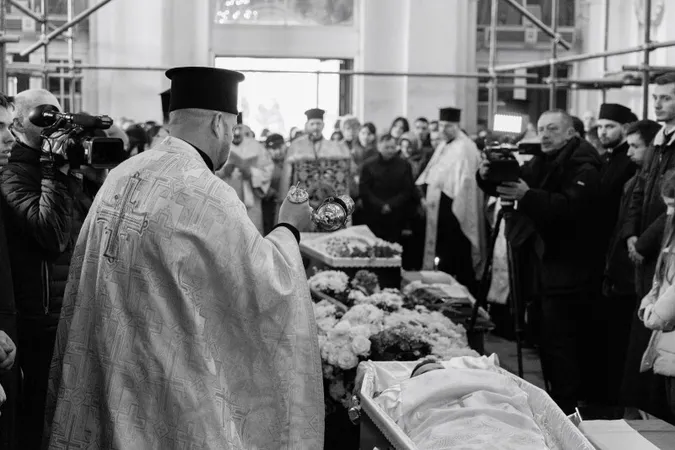 У Луцьку попрощалися з Юрієм Оверчуком та Олександром Пашківським (фото)