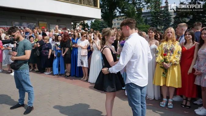 У Луцьку нагородили медалістів: як все було (дуже багато фото)
