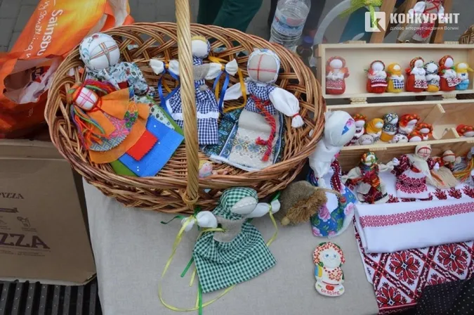 Митцям дозволили продавати вироби в центрі Луцька