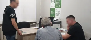 «Продавали» посади асистентів за $2000: у Луцьку викрили нових фігурантів схеми в ліцеї №15 (фото)