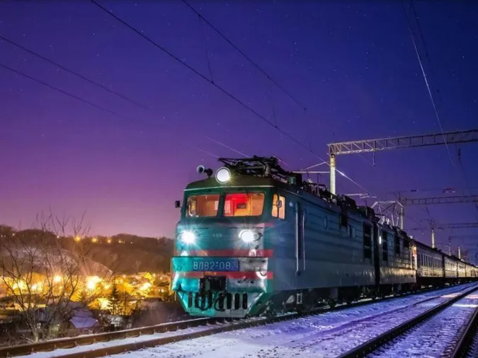 Укрзалізниця не зупинятиме поїзди під час січневого локдауну