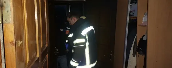 Госпіталізували п’ятимісячну дівчинку з мамою: у Луцьку сталася пожежа в багатоповерхівці (відео)