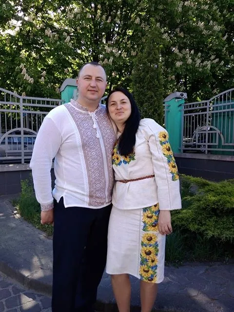 Відомі волиняни показали свої вишиванки (фото) 