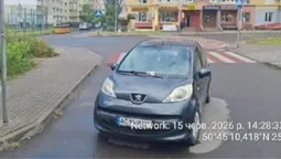У Луцьку муніципали оштрафували водія за паркування біля пішохідного переходу