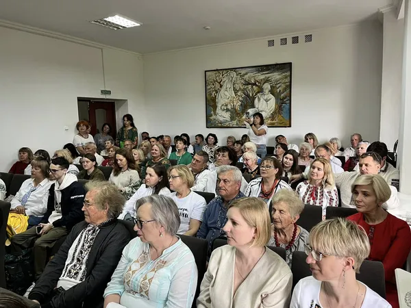 Волинський музей пригощав гостей борщем за родинним рецептом Косачів (фото)