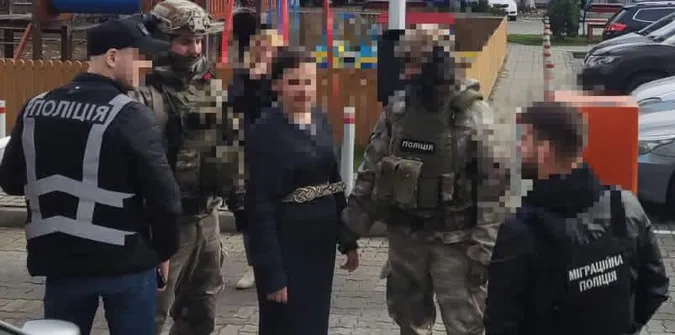 У Луцьку керівниця благодійного фонду допомагала ухилянтам тікати за кордон (фото, відео)