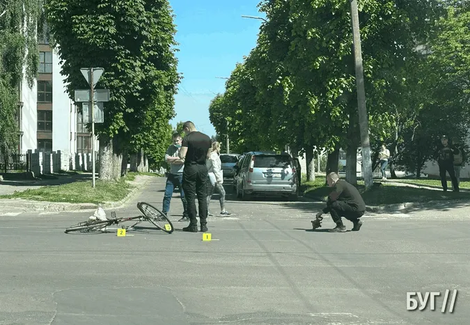 У Нововолинську на перехресті збили велосипедиста (фото)