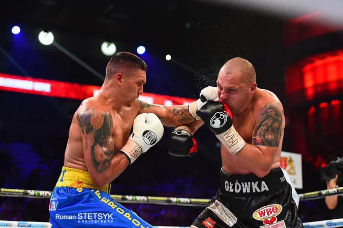 Найкращі моменти чемпіонського бою Усика