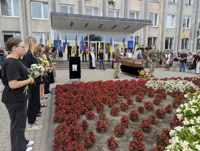 У Ковелі попрощалися із захисником Ігорем Підбільським (фото)