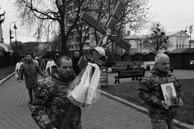 У Луцьку попрощалися із загиблим на Запоріжжі Сергієм Мезенцевим (фото)