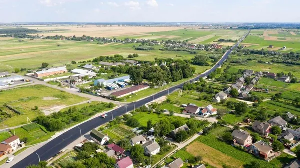 У Прилуцькому заасфальтували автошлях (фото)