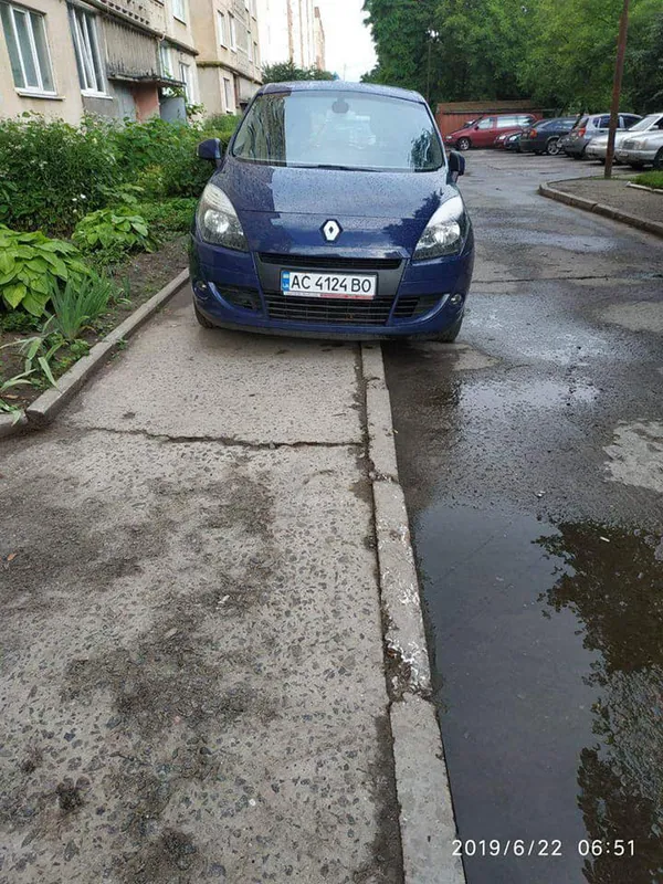 24 протоколи за три дні: у Луцьку ловили «автохамів» (фото)
