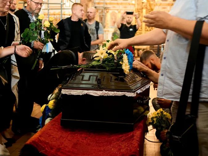 У Луцьку попрощалися з художником Михайлом Штиком, який загинув на війні (фото, відео)