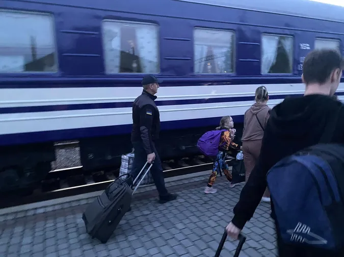 На Волинь прибув черговий евакуаційний потяг (фото)