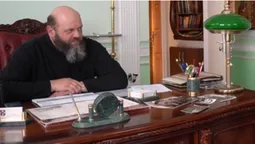 Вивчився на електрика, був музикантом і вступав на стоматолога: як Михаїл став митрополитом