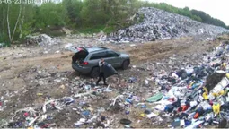 Полігон під відеонаглядом: у громаді на Волині викривають тих, хто самовільно вивозить сміття (фото)
