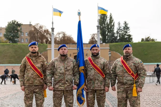 Зеленський вручив луцькій бригаді бойовий прапор (фото)