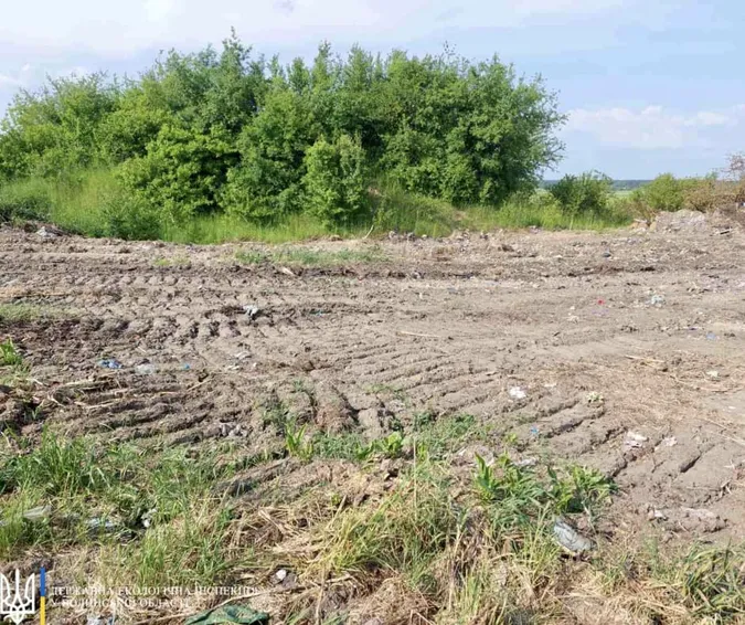 На Волині на вимогу екологів ліквідували стихійне сміттєзвалище (фото)