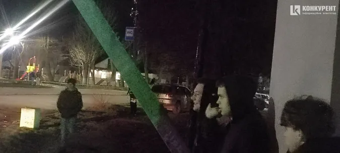 Машину викинуло на бордюр: у Торчині – ДТП за участі двох авто (фото)