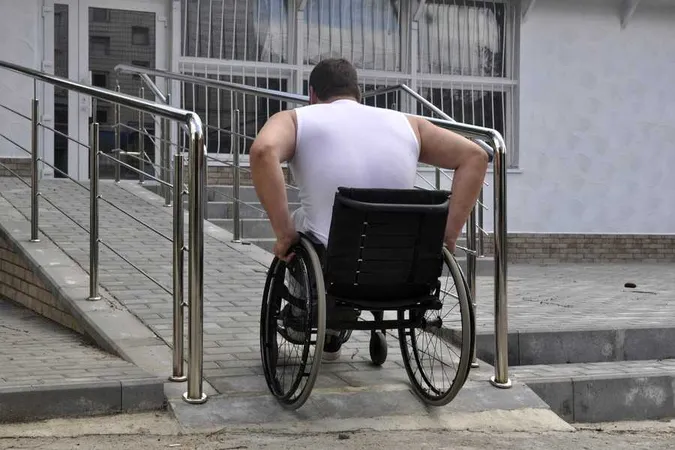 Як луцька мерія провалила підтримку людей з інвалідністю через політичні амбіції (відео)