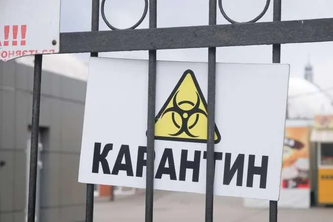 Карантин не треба повертати, навіть якщо загине більше людей, – ексміністр економіки