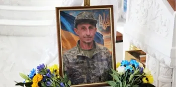 Повернувся «на щиті» після двох років надії: на Волині попрощалися з воїном Олександром Гринчуком (фото)