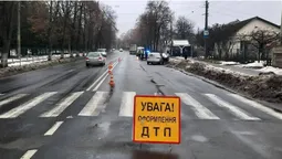 Дитина йшла по пішохідному переходу: деталі наїзду на школярку в Луцьку (фото)