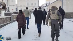 СБУ проводить обшуки у Почаївській лаврі УПЦ «МП» (фото)