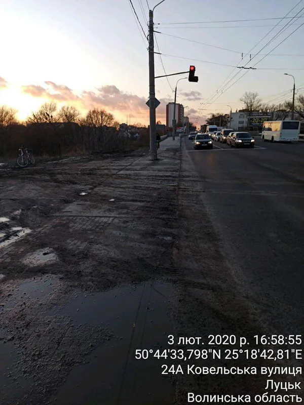 У Луцьку директора фірми оштрафували за брудні колеса (фото)