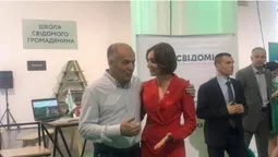 Пінчук похрестить дітей Падалко