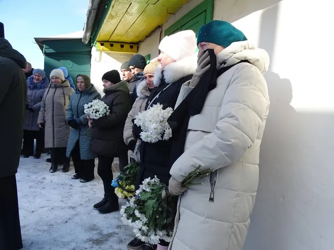 На Волині попрощались з Героєм Романом Махнюком (фото)