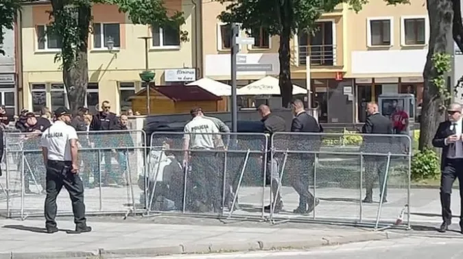 Нападник на Фіцо пояснив свій вчинок: хотів змінити політику Словаччини щодо України