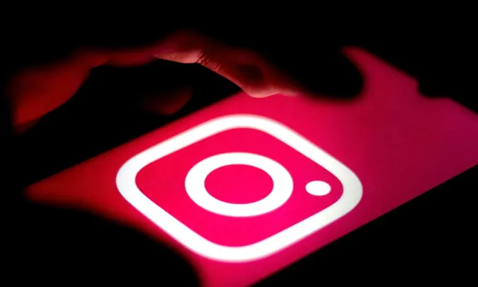 Instagram тестує приховану кнопку «дизлайку» для коментарів