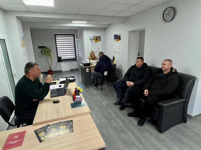 Проєкт «СОВА» працює у Луцьку: більше сотні звернень від військових і ветеранів