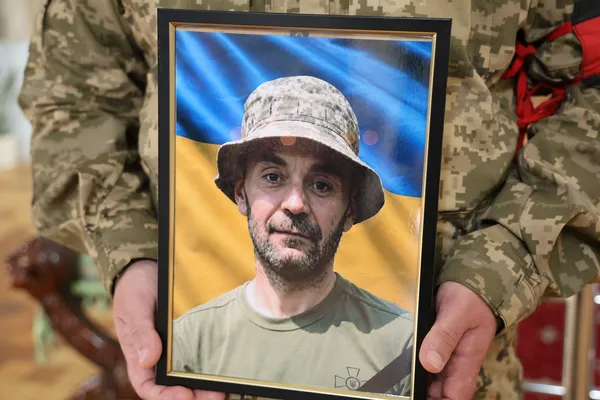 Загинув на Донеччині: у Луцьку попрощались із Валерієм Ткачуком (фото)