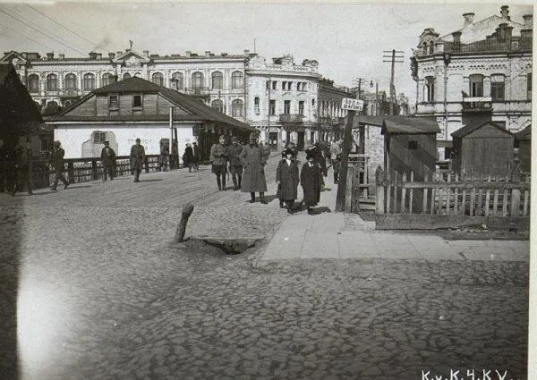 Братський міст