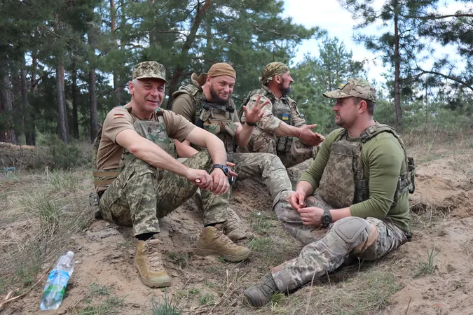 Наші котики: як перепочивають волинські воїни між бойовими завданнями (фото)