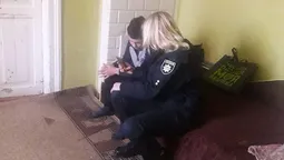 Керівник волинських патрульних пообіцяв велосипед "хлопчику з люка" (фото)