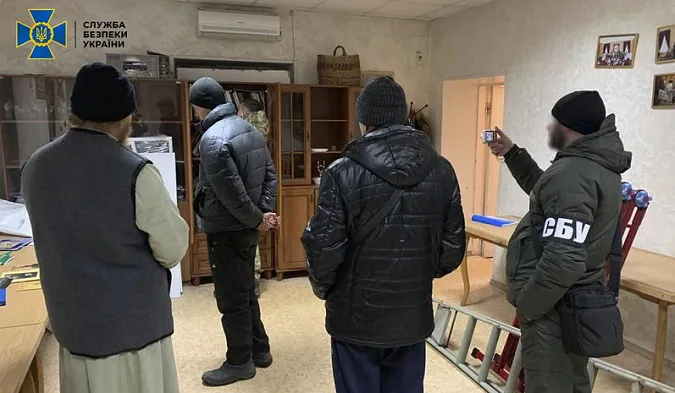 СБУ проводить обшуки в монастирях УПЦ МП на Харківщині (фото)