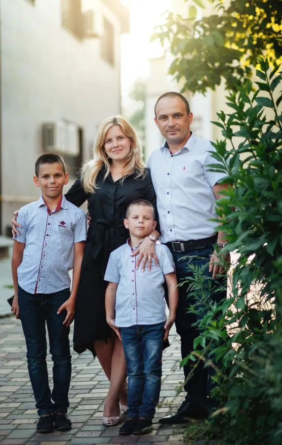 Бути батьком: як виховують дітей відомі луцькі татусі (фото)