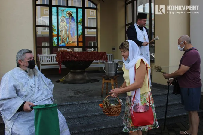 Як у Луцьку святкували Яблучний Спас (фото, відео)