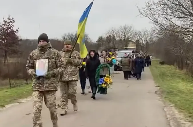 На Волині попрощалися із загиблим воїном Василем Янком (фото)