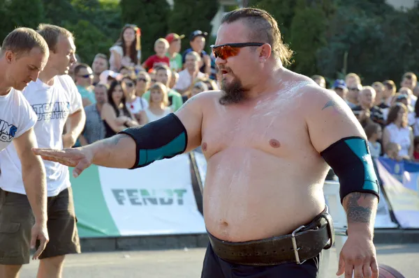 Pain and Gain: як у Луцьку богатирі били рекорди (фото, відео)