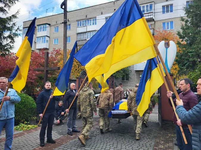 Обмін полоненими: 270 українських воїнів і дев'ятеро цивільних повертаються додому (фото)