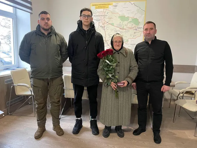 Загиблому волинянину Володимиру Ткачуку присвоїли орден «За мужність» (фото)