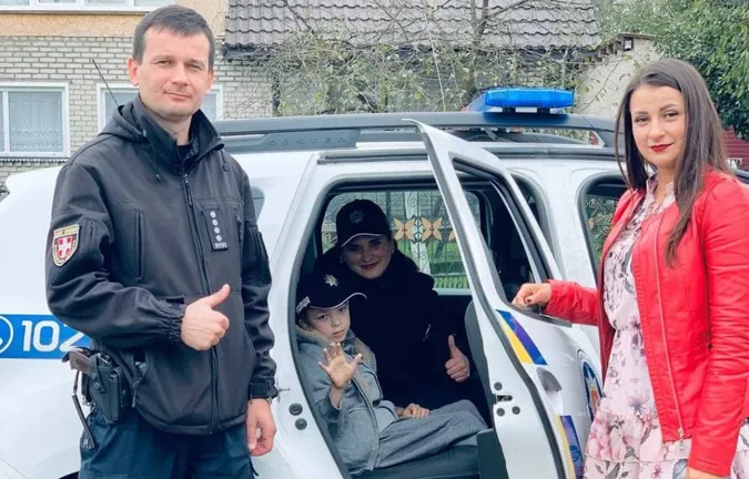 Щоб міг ходити: на Волині хлопчику з ДЦП збирають гроші на здійснення мрії