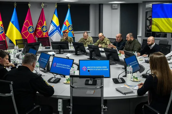 «Зброї буде більше!» – міністр оборони Умєров
