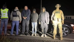 За оплату везли українця в Словаччину: викрили незаконну схему перетину кордону (фото)