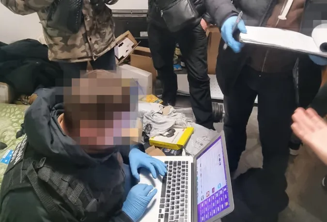 Надсилав у телеграм порно: лучанина підозрюють в розбещенні 10-річної дитини (фото)